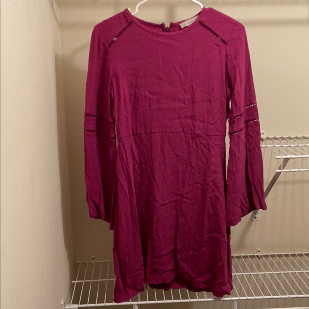 Long-sleeve pink dress